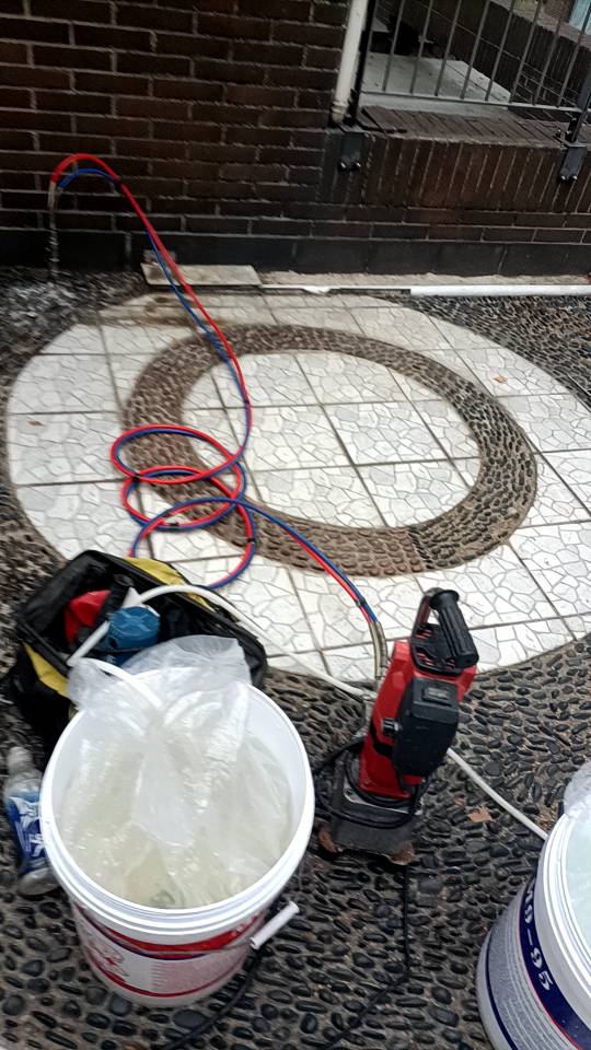本地专业防水补漏瓷砖空鼓水管精准检测维修