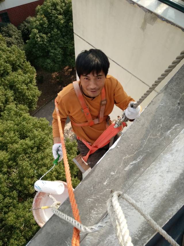 上海防水补漏屋专业顶防水外墙防水卫生间漏水维修