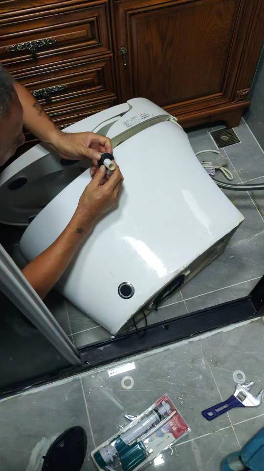 太原市管道清淤抽污清理化粪池抽粪吸污车上门