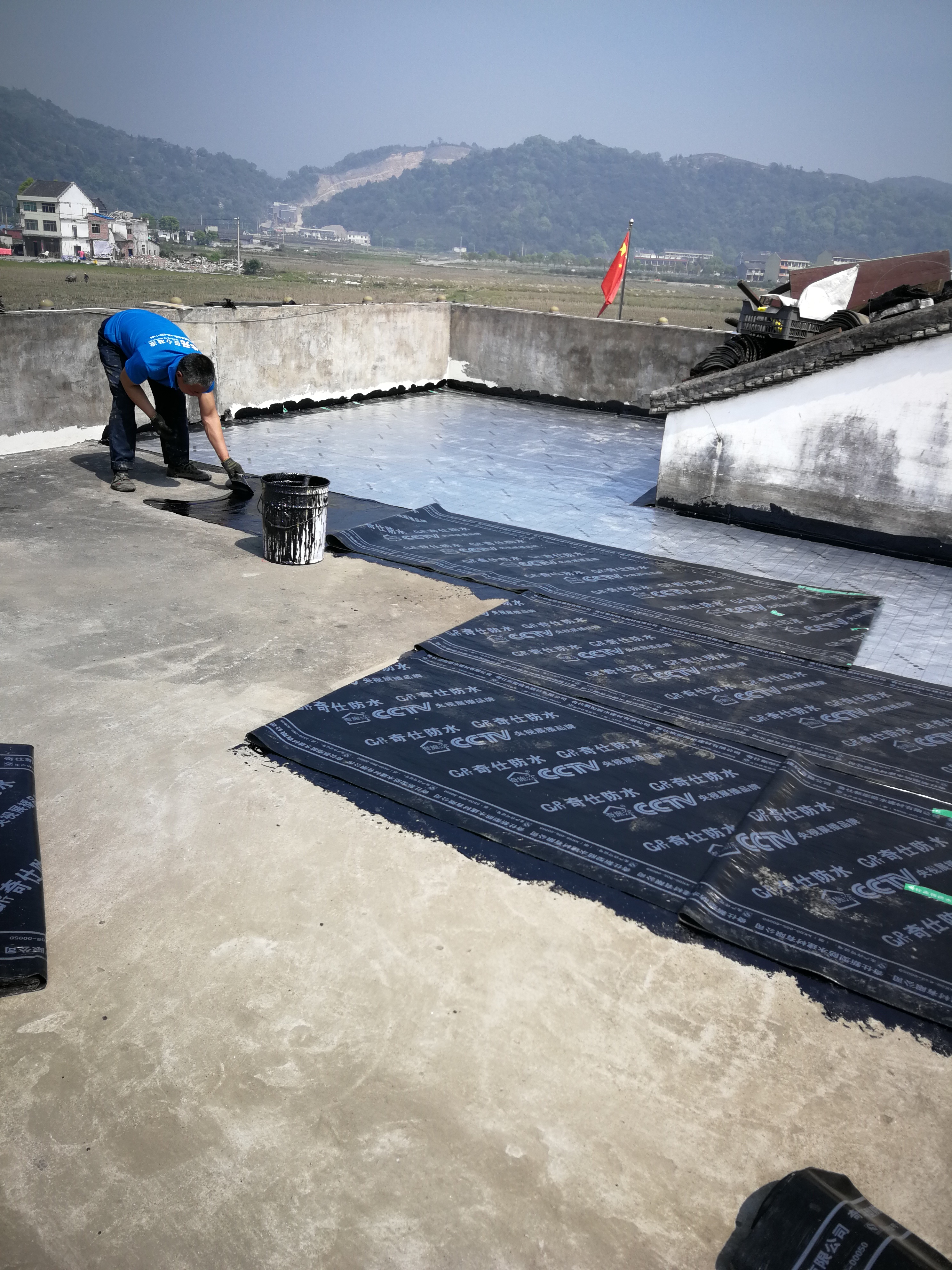 苍南平阳屋面防水补漏、阳台防水、注浆