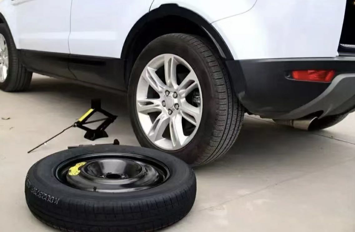 汽车维修，附近修理厂维修救援，修车、搭电、补胎、送油、拖车、困境救援