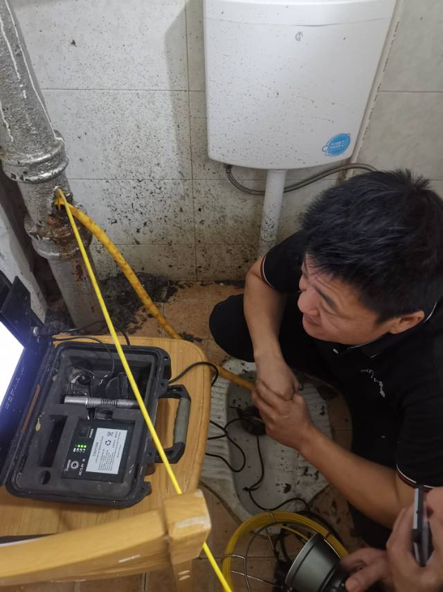 厦门专业疏通管道下水道，全市最低价，不通不收费24小时