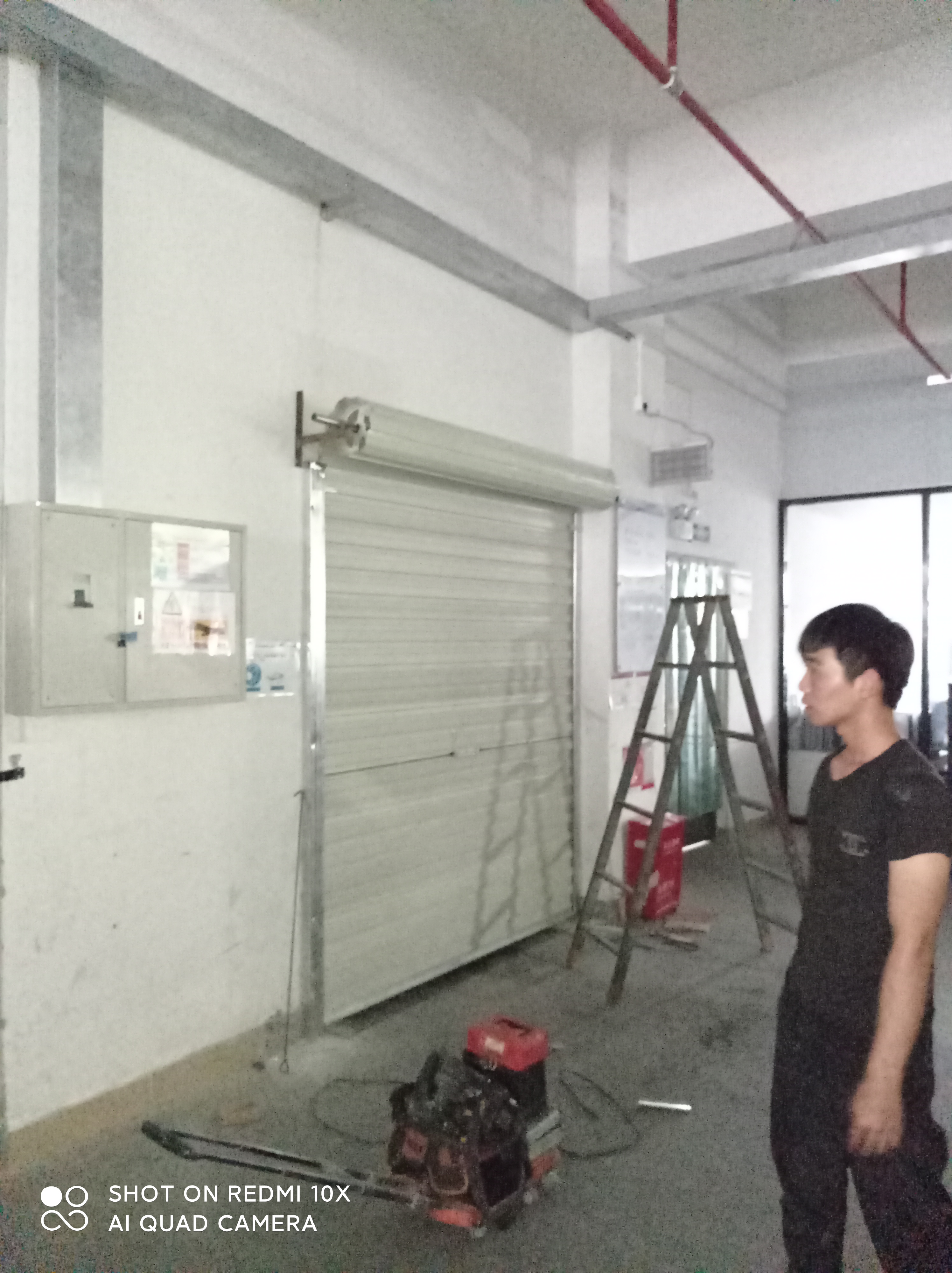 东莞周边安装及维修卷闸门