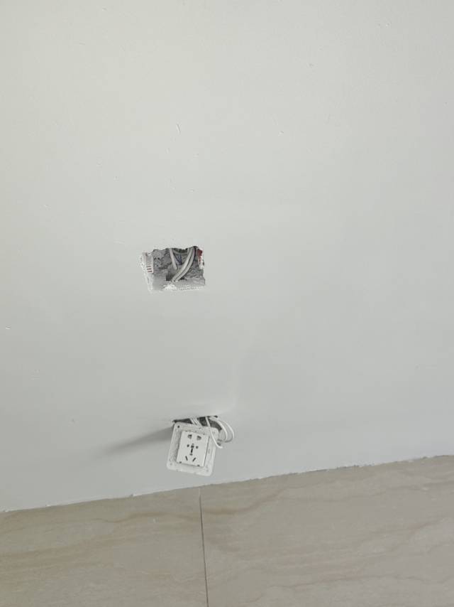 维修家庭电路漏电跳闸
