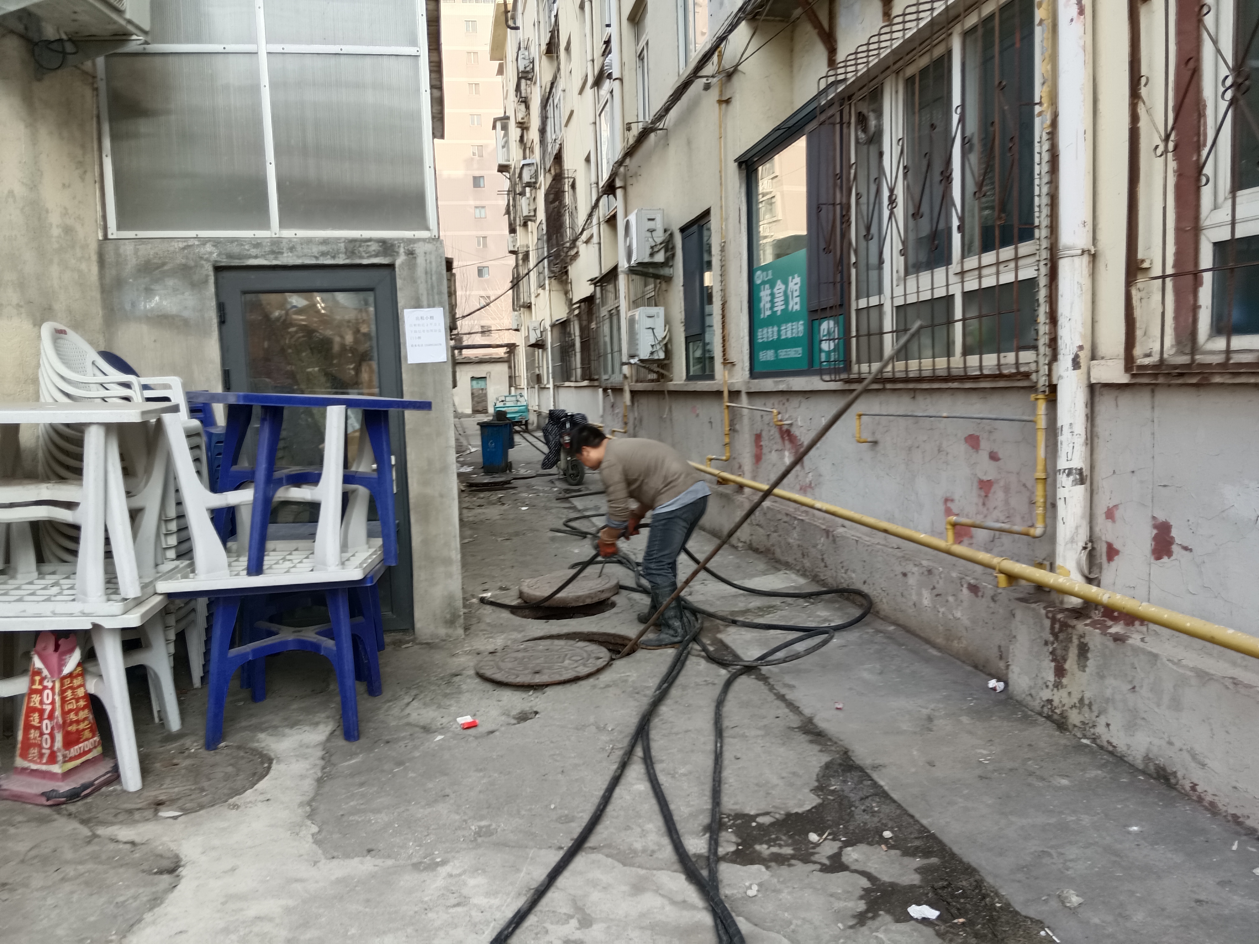 专业设备测管道漏水问题，维修疏通管道清理化粪池隔油池，