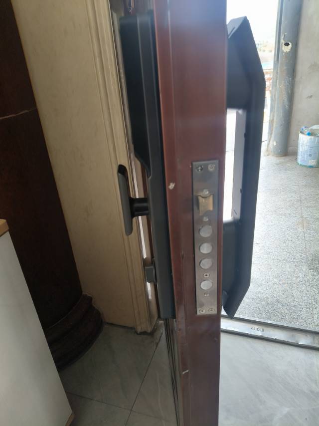 智能门锁安装