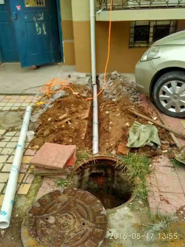 潍坊市同城下水道疏通、通马桶、维修水龙头、水路改造、房屋维修。管道疏通 ，专业疏通马桶，疏通厨房管道，卫生间厕所疏通管道，疏通各种疑难下水道，高压清洗管道，清掏化粪池。维修马桶，维修水管，更换各种水龙头。价格公道，技术专业！30分钟右上门服务。