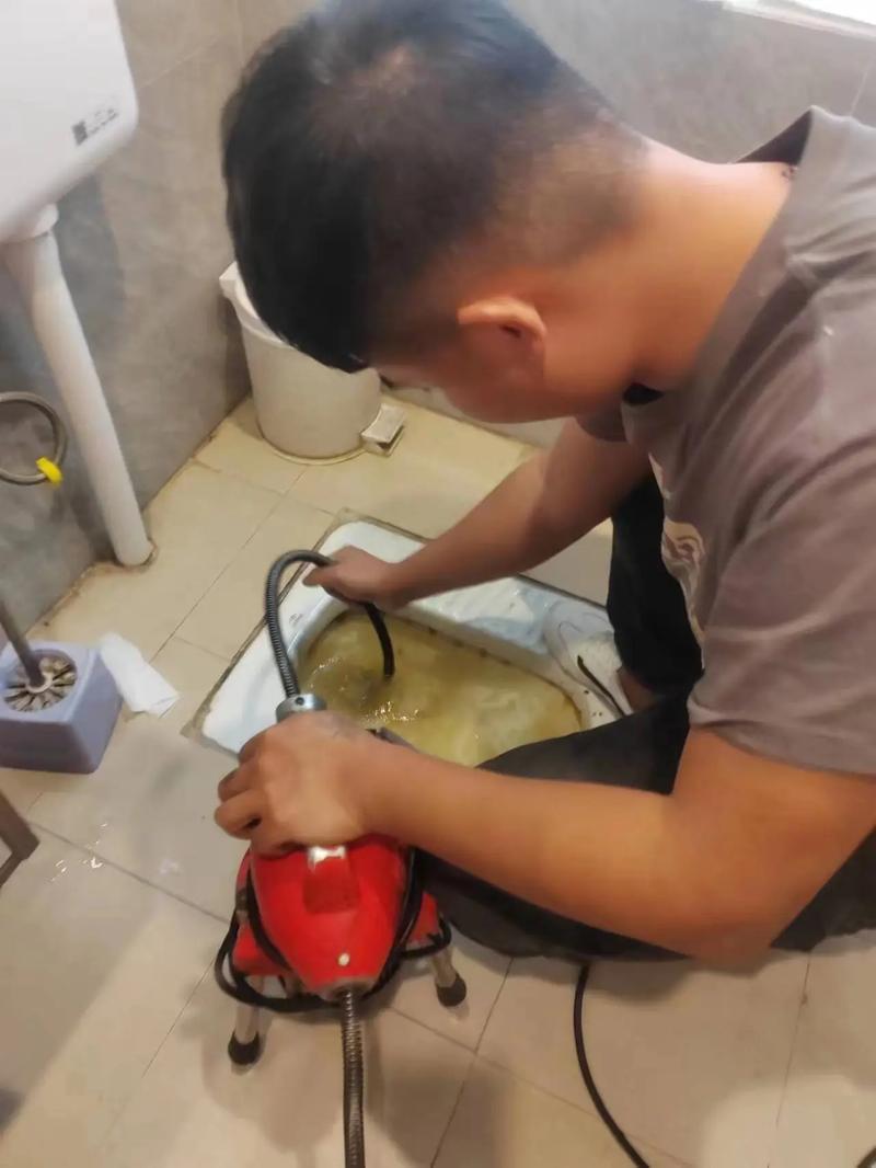 清理化粪池疏通管道马桶