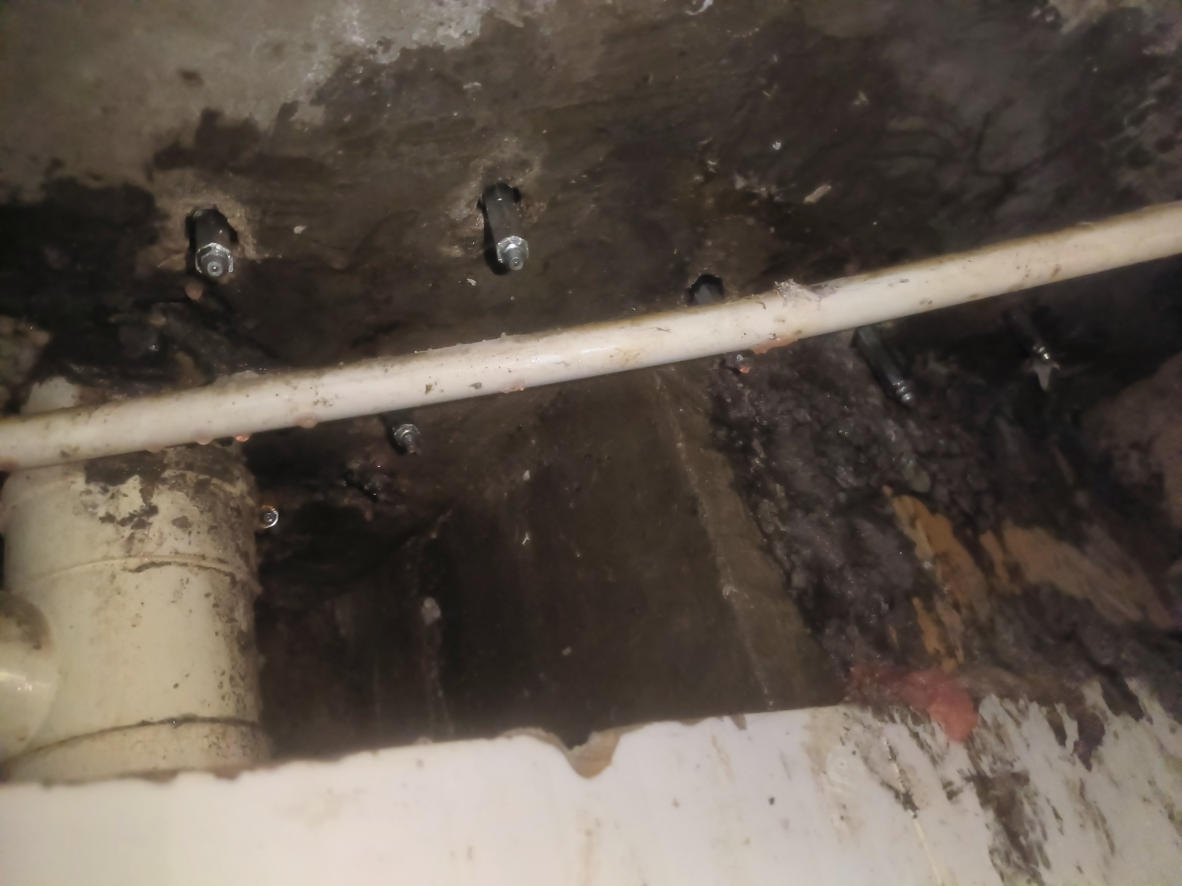 楼板漏水  外墙漏水  室内卫生间漏水   管根漏水
