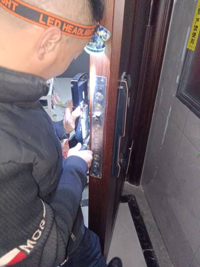 开换修门锁安装维修