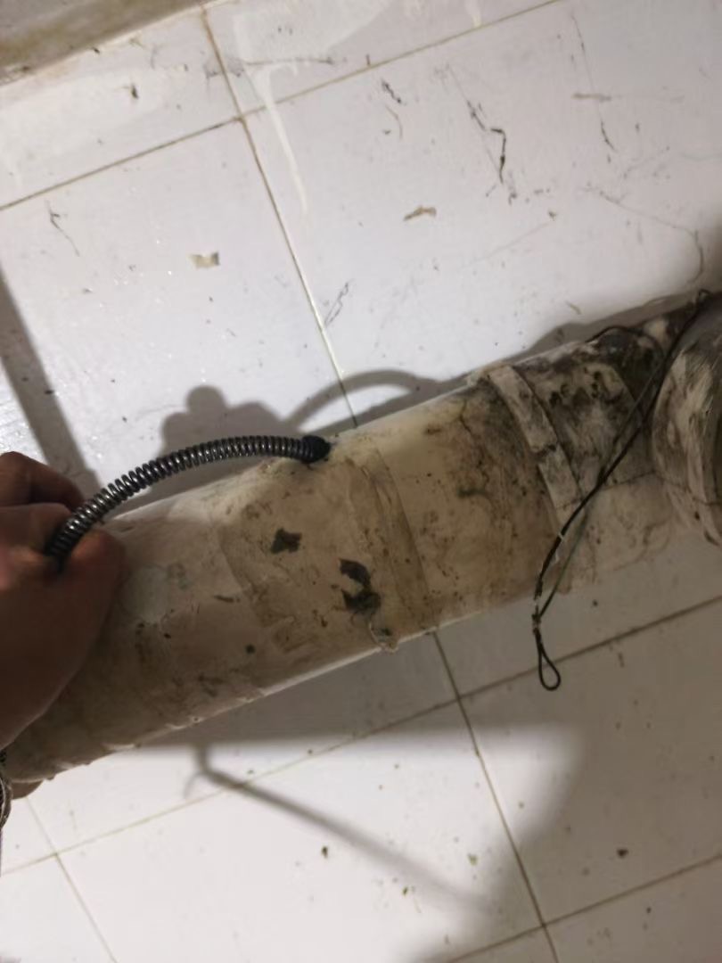 专业疏通下水道八年