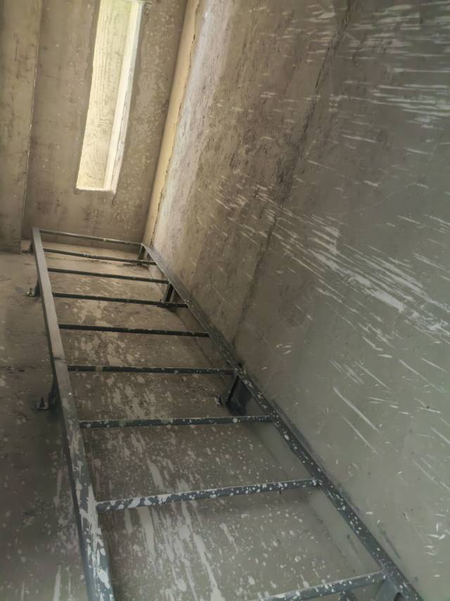 太仓专业管道疏通敲墙打孔开槽切墙
