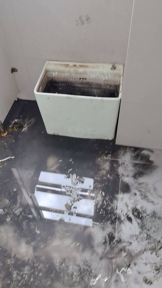 太仓专业管道疏通敲墙打孔开槽切墙