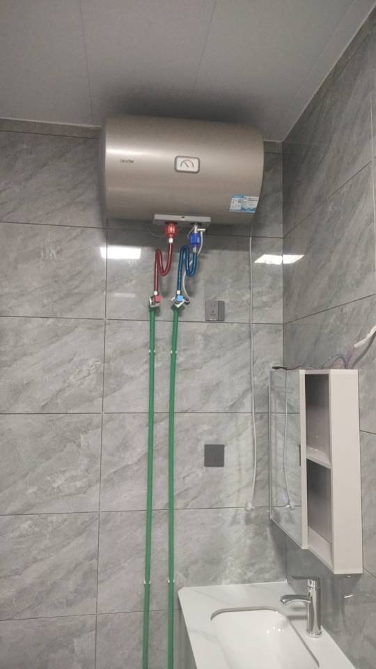 角阀软管漏水