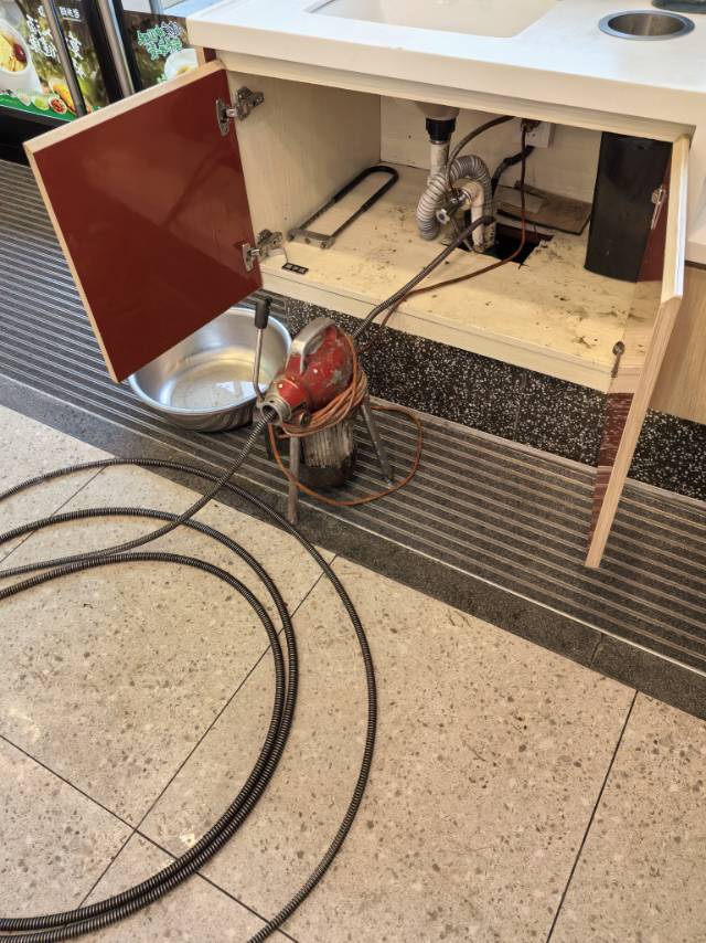 专业疏通 水电维修 空调维修 防水补漏