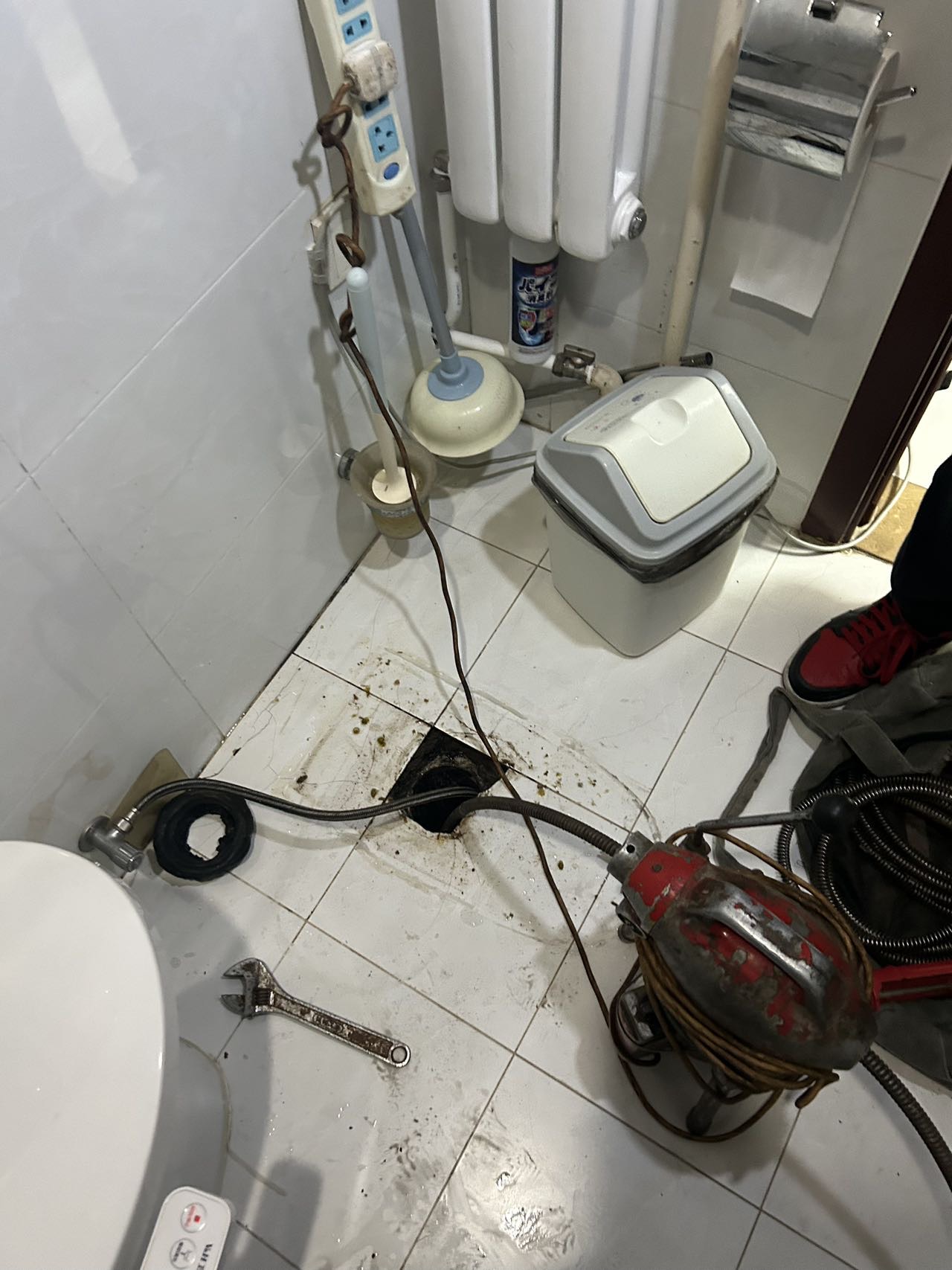 疏通小哥来帮忙