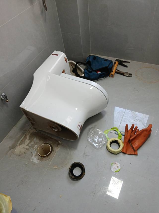航空港区通下水道马桶