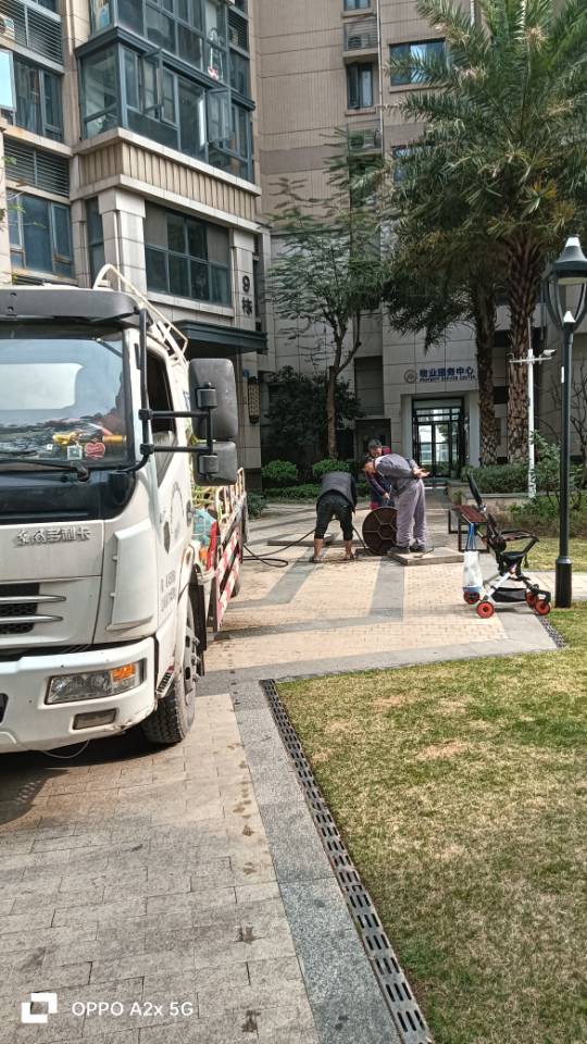 专业疏通厕所、下水道
