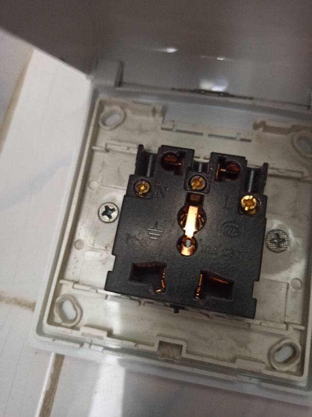 长治电工上门维修工厂，商场，家庭电路故障，24小时预约