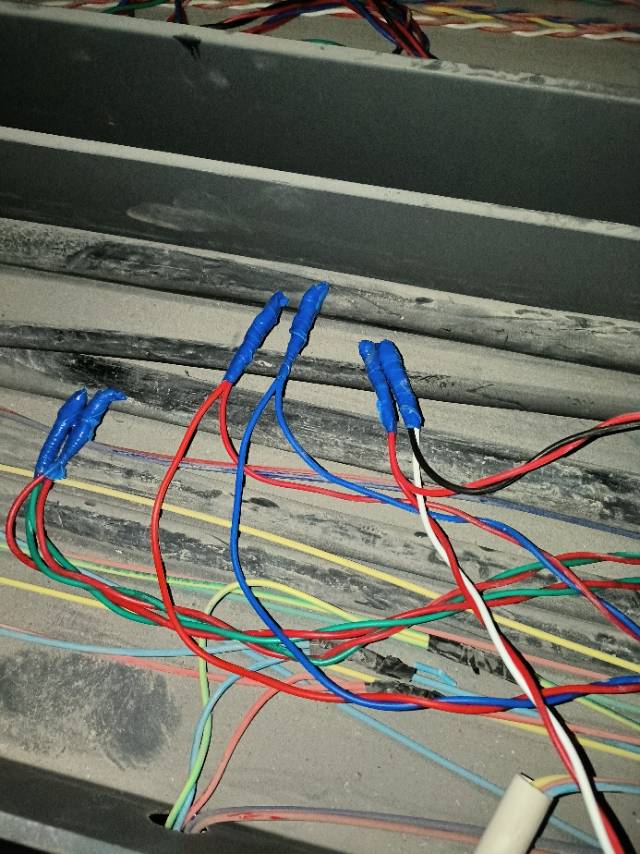 一握胡工手，永远是朋友