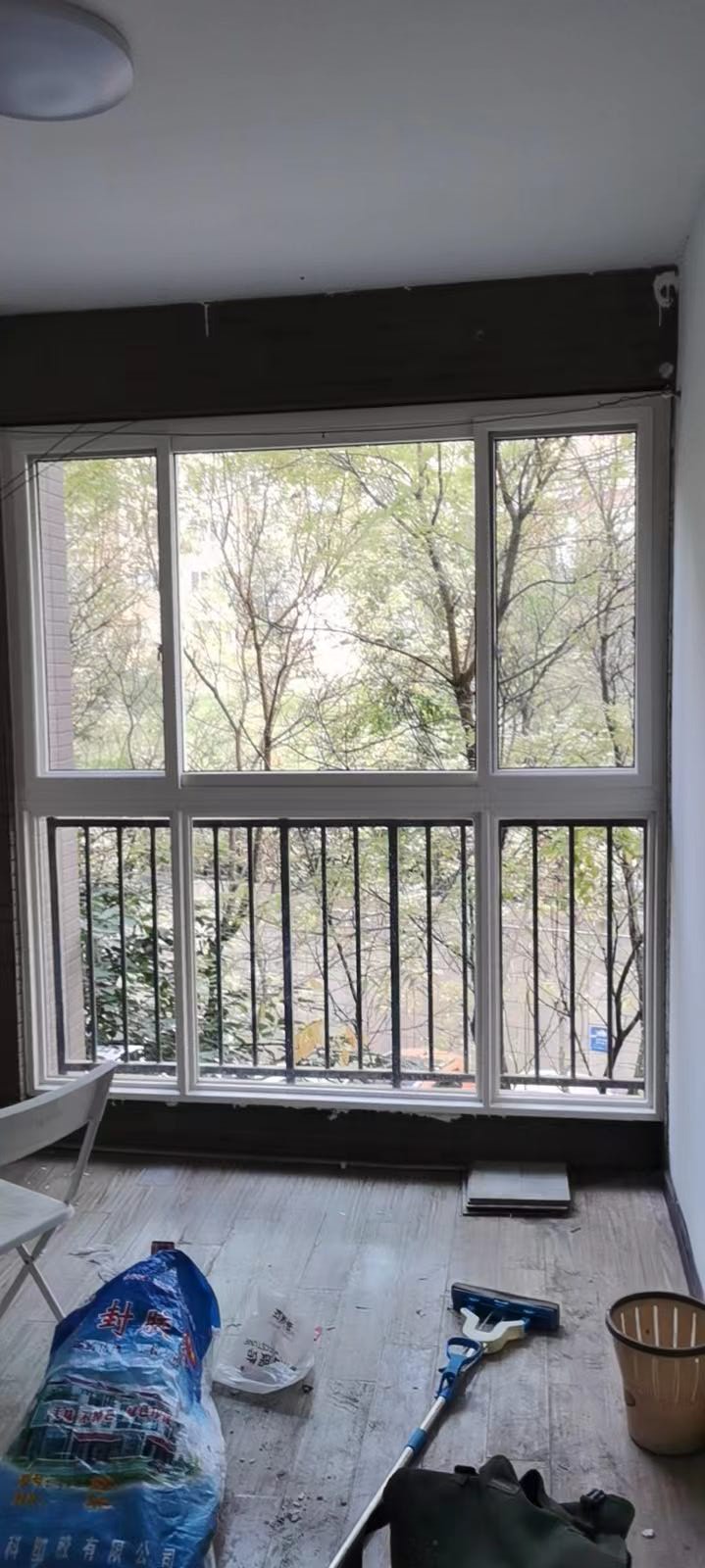 西安定做安装维修塑钢窗户，铝合金窗户，更换窗户玻璃