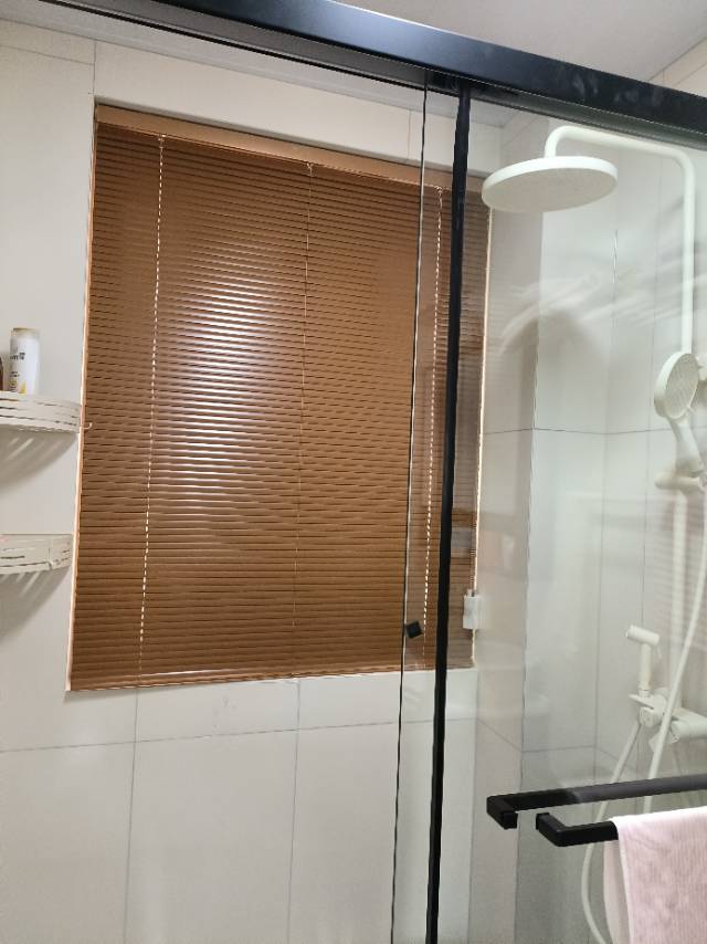 专业窗帘、墙布、家具安装，手艺扎实、细心负责，安装牢固美观，价格实在，让您省心放心。