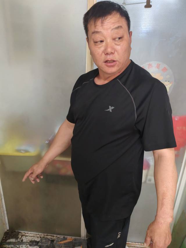 鞍山周哥漏水检查。精准定位配管维修免砸砖做防水。上门服务。