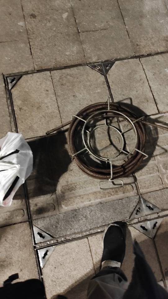 专业疏通，开锁换锁，家电维修