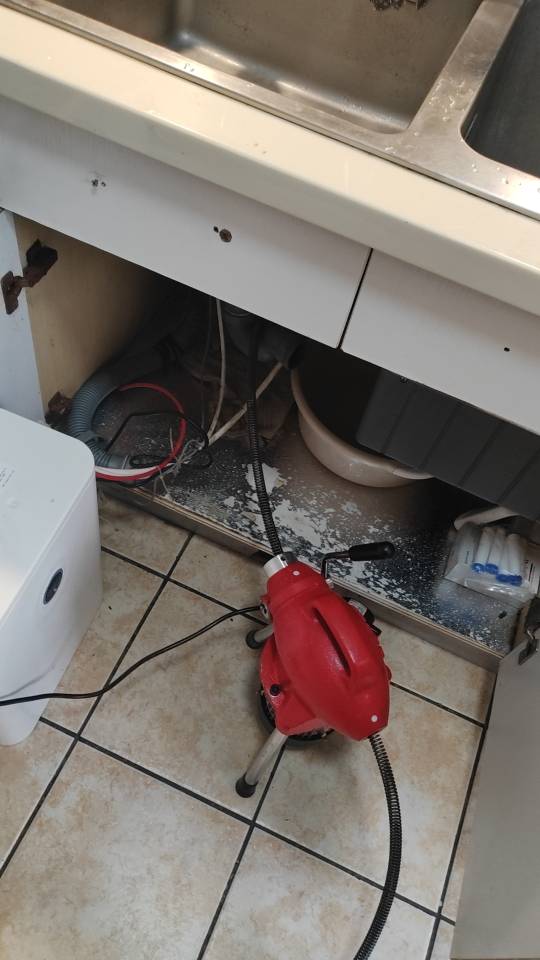 专业疏通，开锁换锁，家电维修
