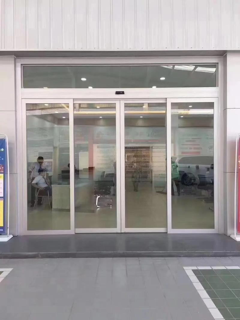 临沂门窗安装维修各种玻璃门 卷帘门车库门 推拉门肯德基门防盗门密码锁指纹锁门禁感应门