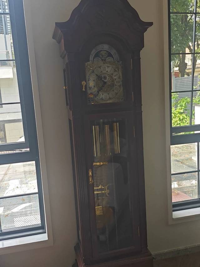 落地钟维修保养