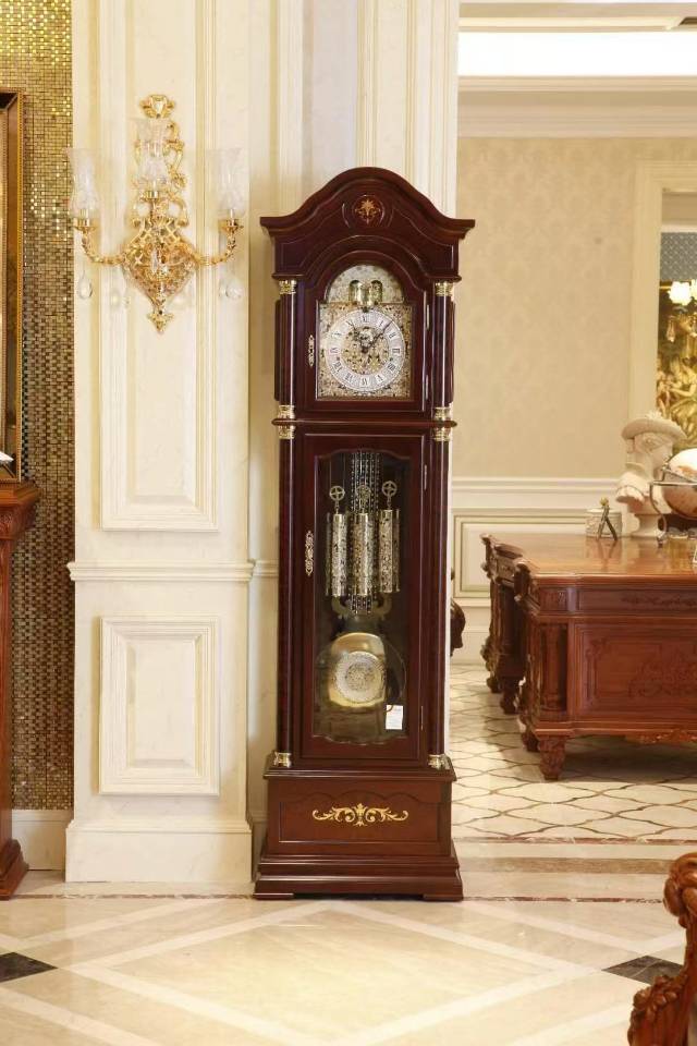 落地钟维修保养