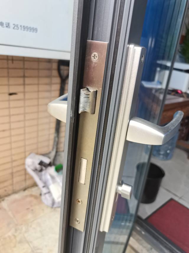 金顺五金锁业老师傅开锁